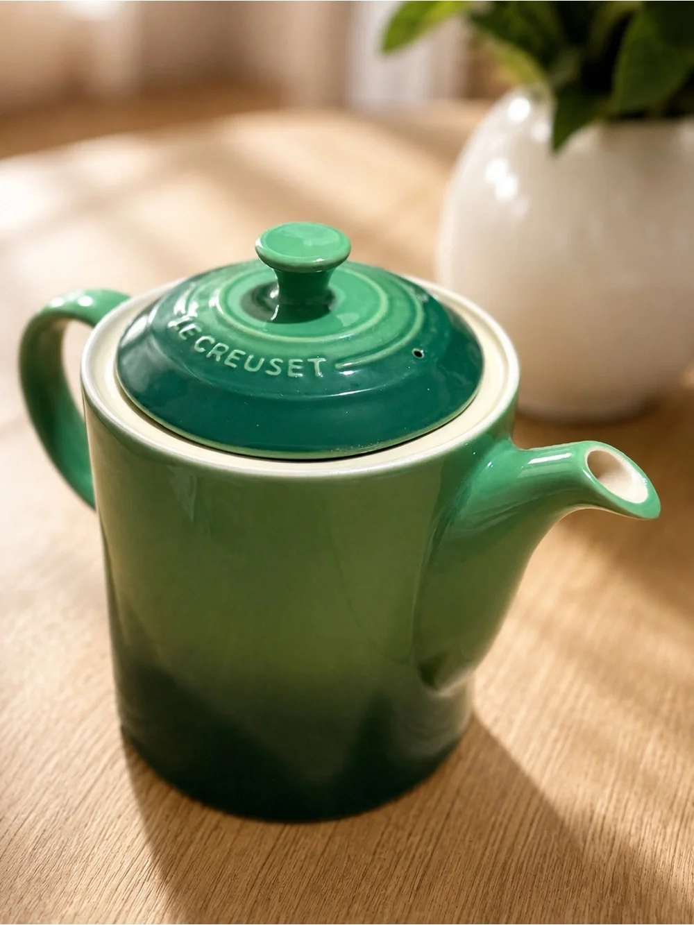 Le Creuset 1.3L Grand Teapot, Bamboo Green